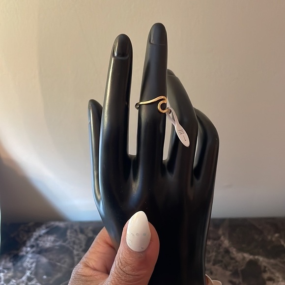 New “Gabby” Gold Wave Ring - Picture 5 of 9